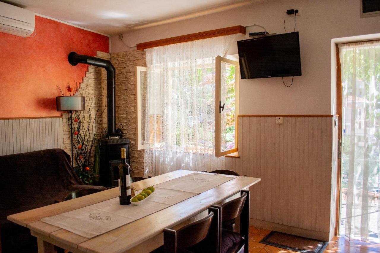 Willa Stone House Dioniz Brnistrova Zewnętrze zdjęcie